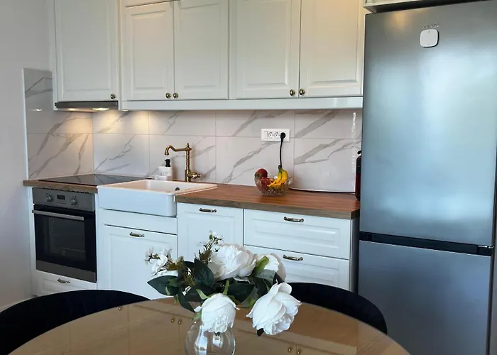 Modern Apartment Olive 30 Meters From The Beach In Duce