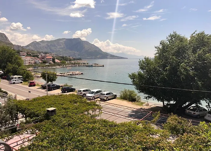 Modern Apartment Olive 30 Meters From The Beach In Duce